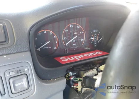 1997 Honda Cr-V from USA, damaged, VIN JHLRD1853VC035626